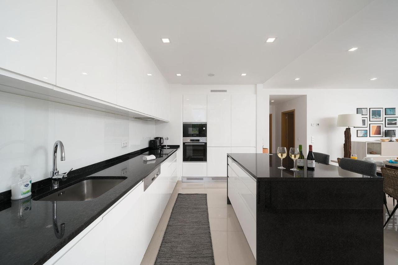 Design 2 With Pool By Homing Apartamento