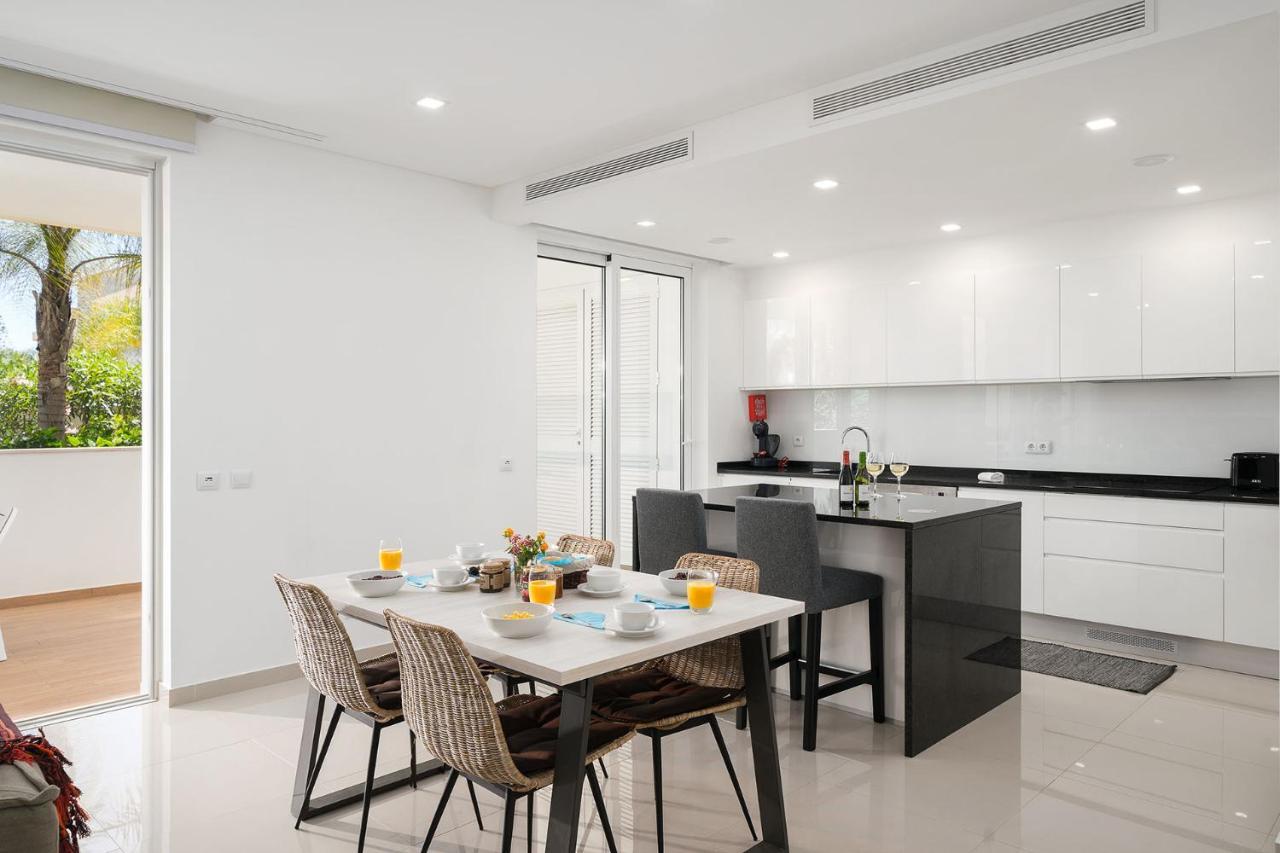 Design 2 With Pool By Homing Apartamento